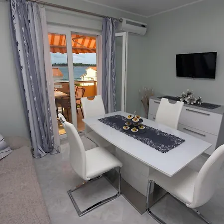 By The Sea Banjol - Rab - 24825 Apartament Rab Town
