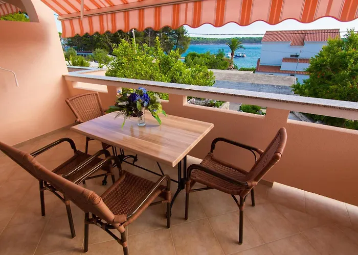 Apartman By The Sea Banjol, Rab - 24825 *