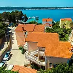 Apartamento By The Sea Banjol, Rab - 24825 *