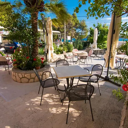 By The Sea Banjol - Rab - 24825 Apartment